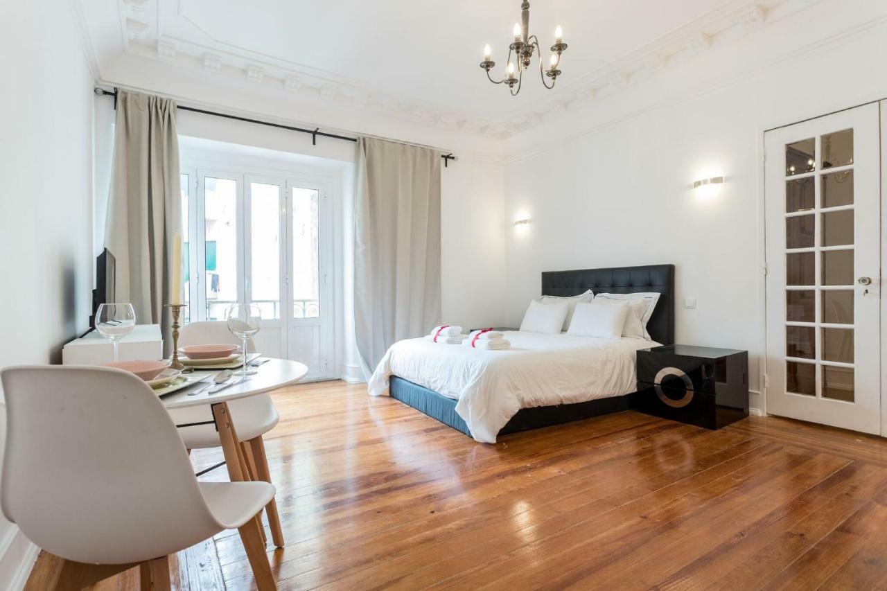 6 Clouds Apartment Lisboa Dış mekan fotoğraf